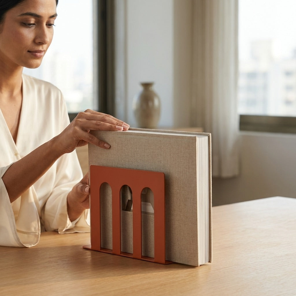Arch Bookend