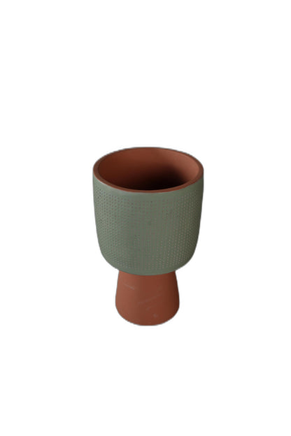 Latticework Textured Pot - B