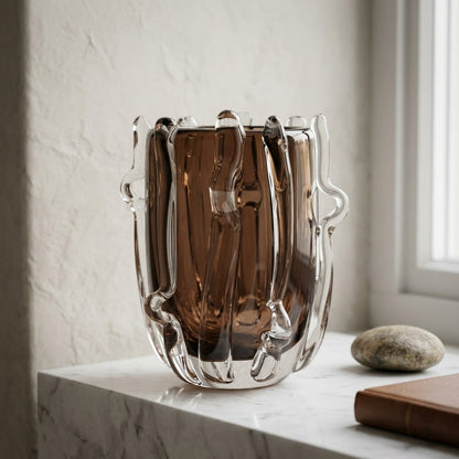 Lustre Vase